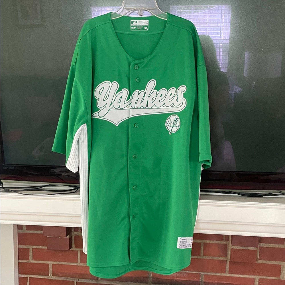 Genuine Merchandise Green Yankees Jersey
